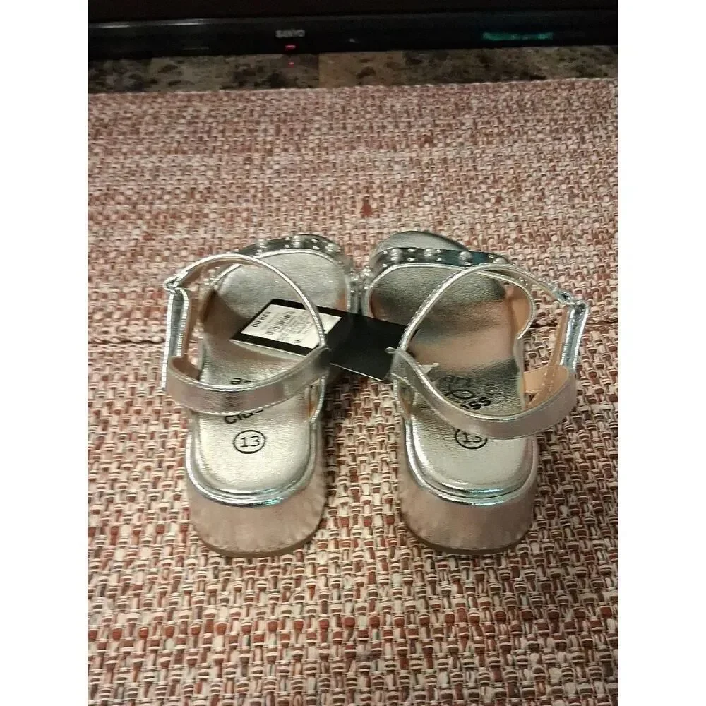Art Class Girls Sandles Size 13 New With Tags